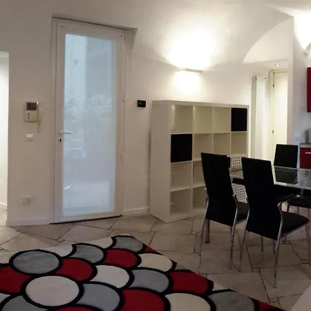 Fuori Portico Rialto Bologna